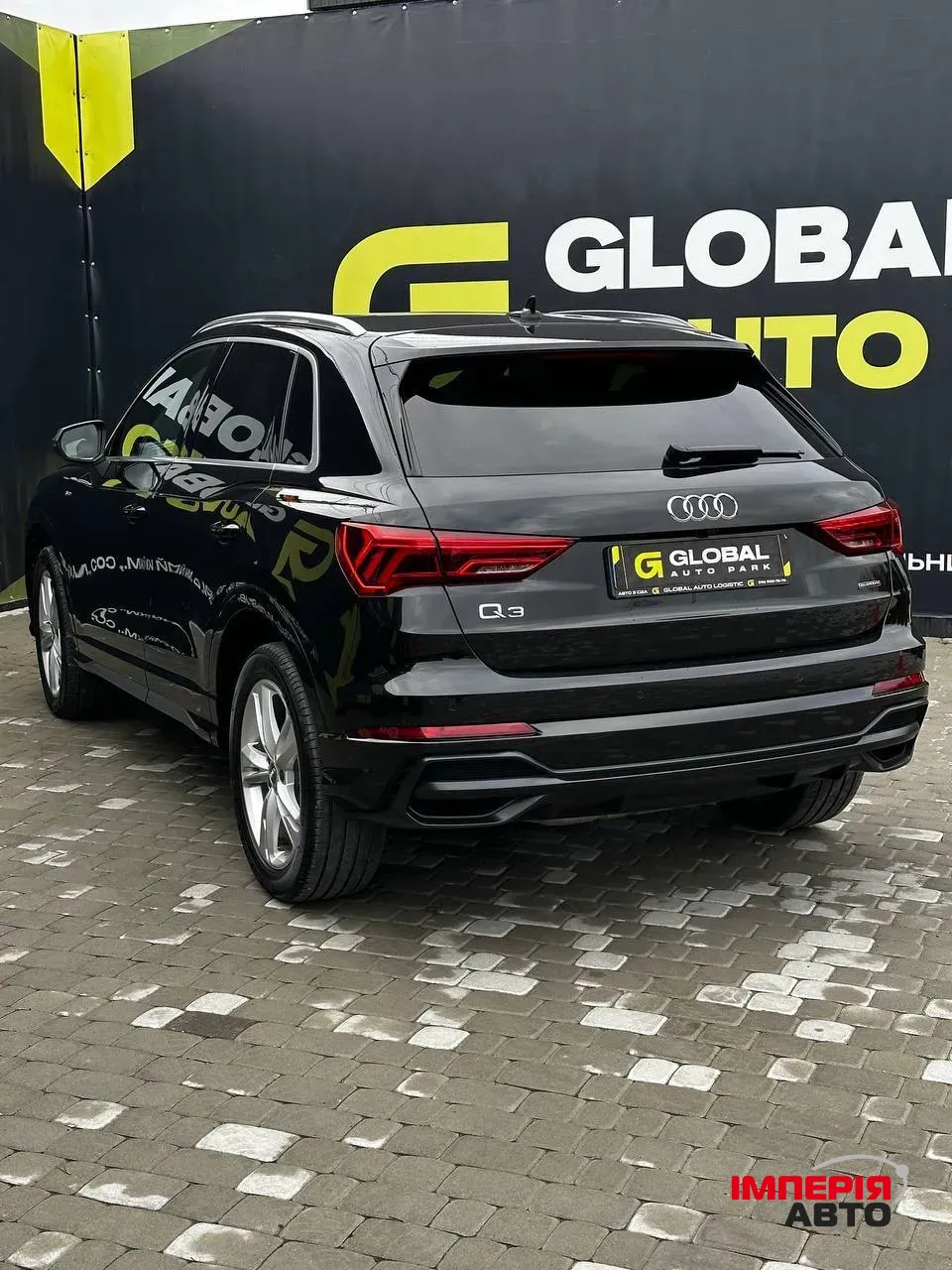 Audi Q3 Sportback - фото 9