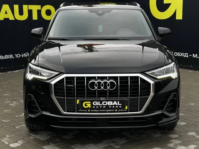 Audi Q3 Sportback - фото 1