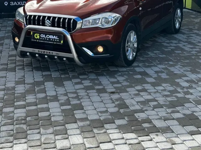 Suzuki SX4 - фото 3