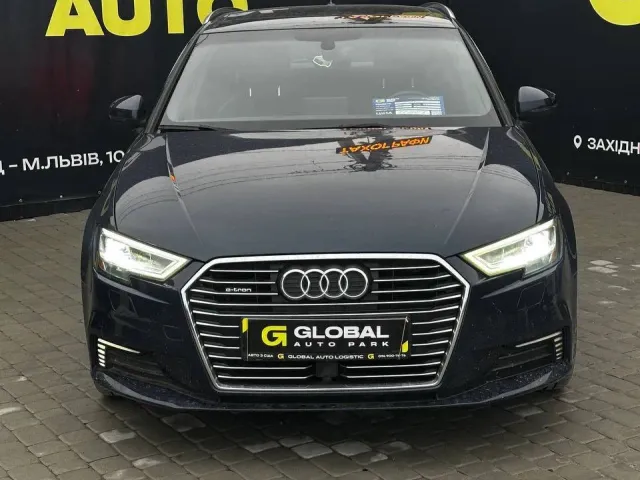 Audi A3 - фото 1