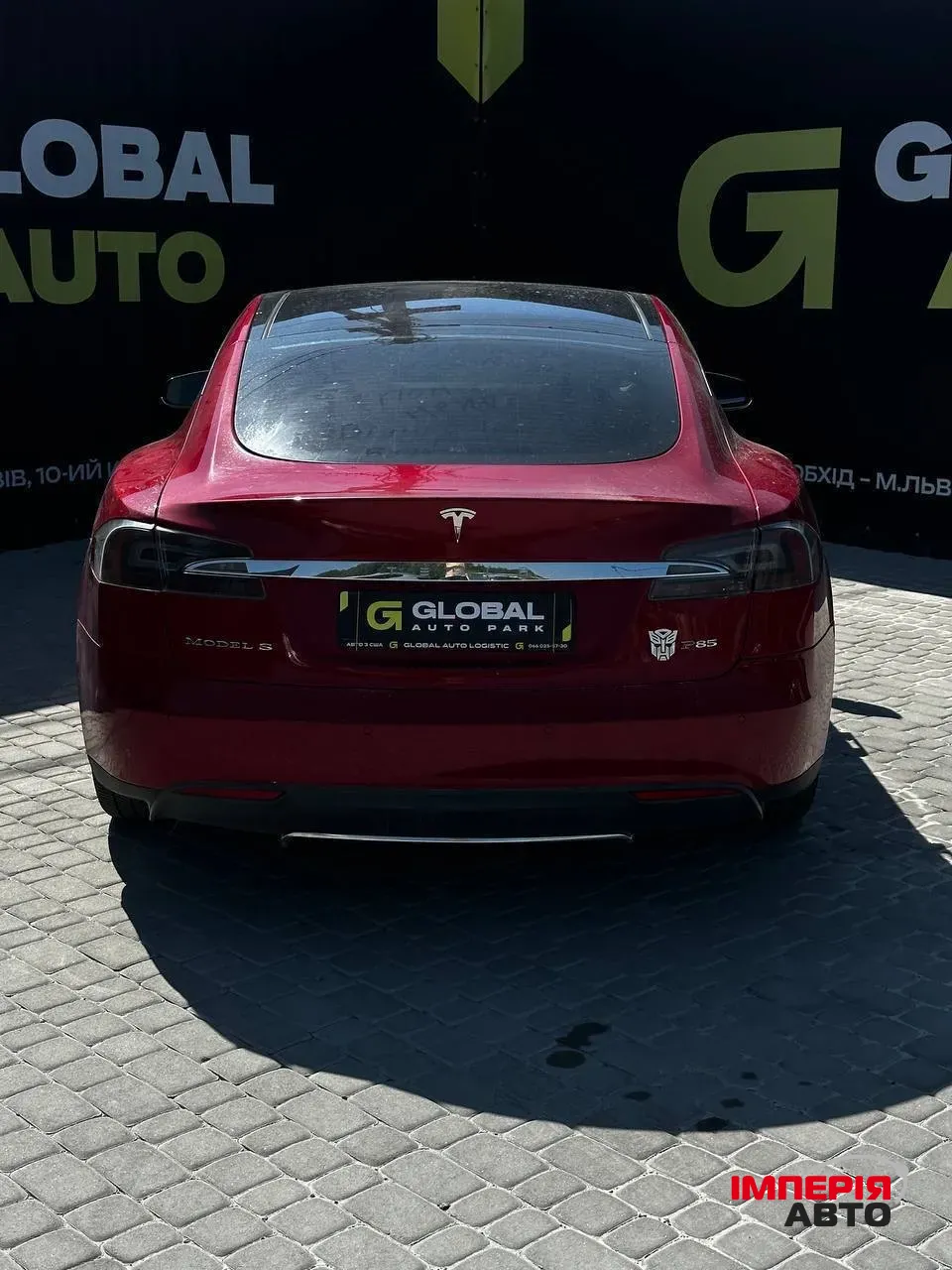 Tesla Model S - фото 8
