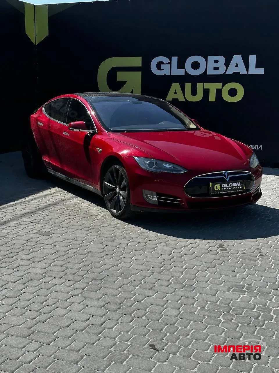 Tesla Model S - фото 3