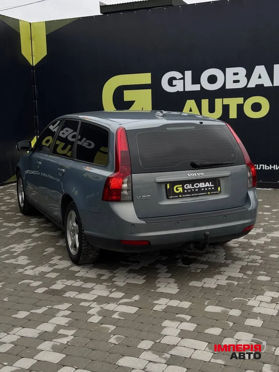 Volvo V50 - фото 9