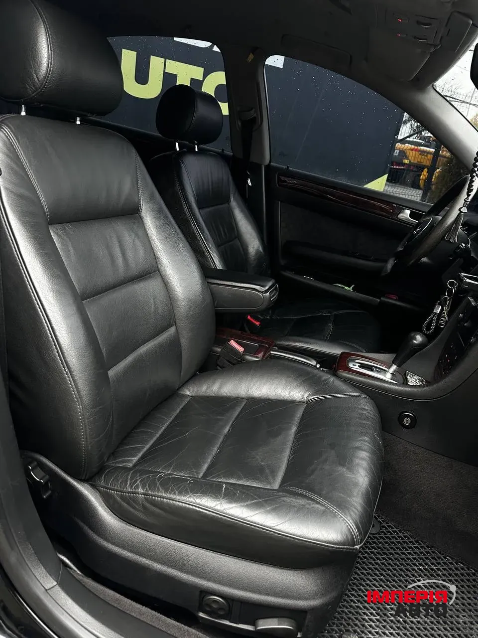 Audi A6 - фото 5