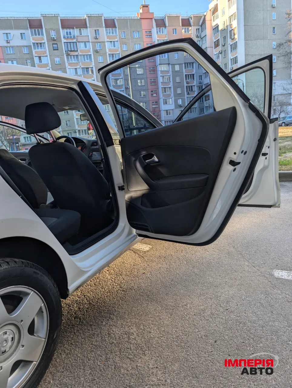 Volkswagen Polo - фото 14