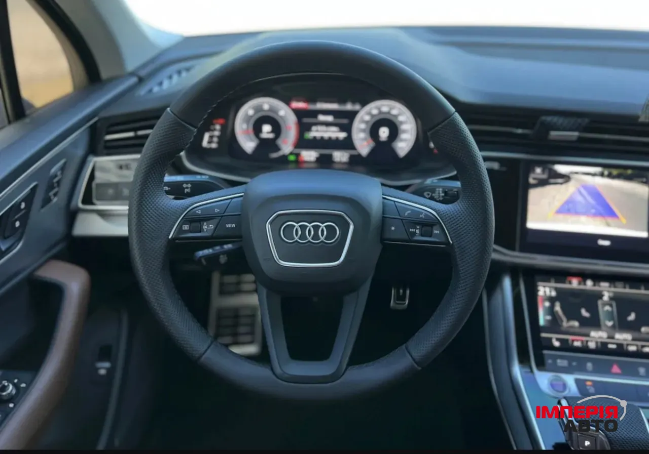 Audi Q7 - фото 36