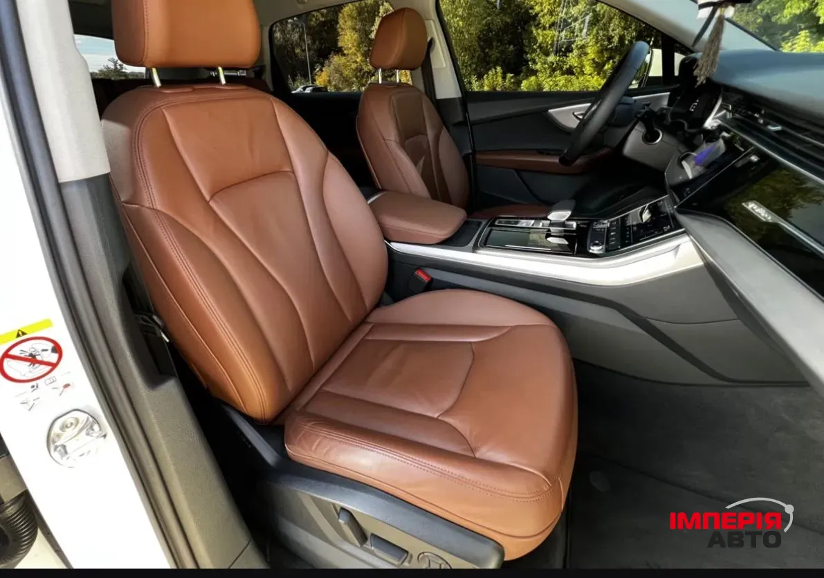 Audi Q7 - фото 34