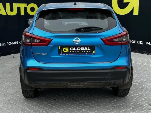 Nissan Qashqai - фото 4