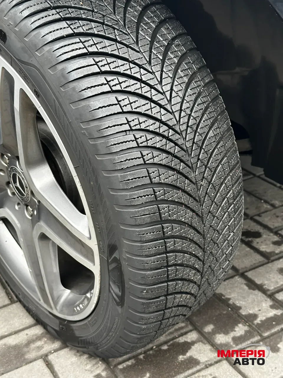 Mercedes-Benz GLE - фото 9