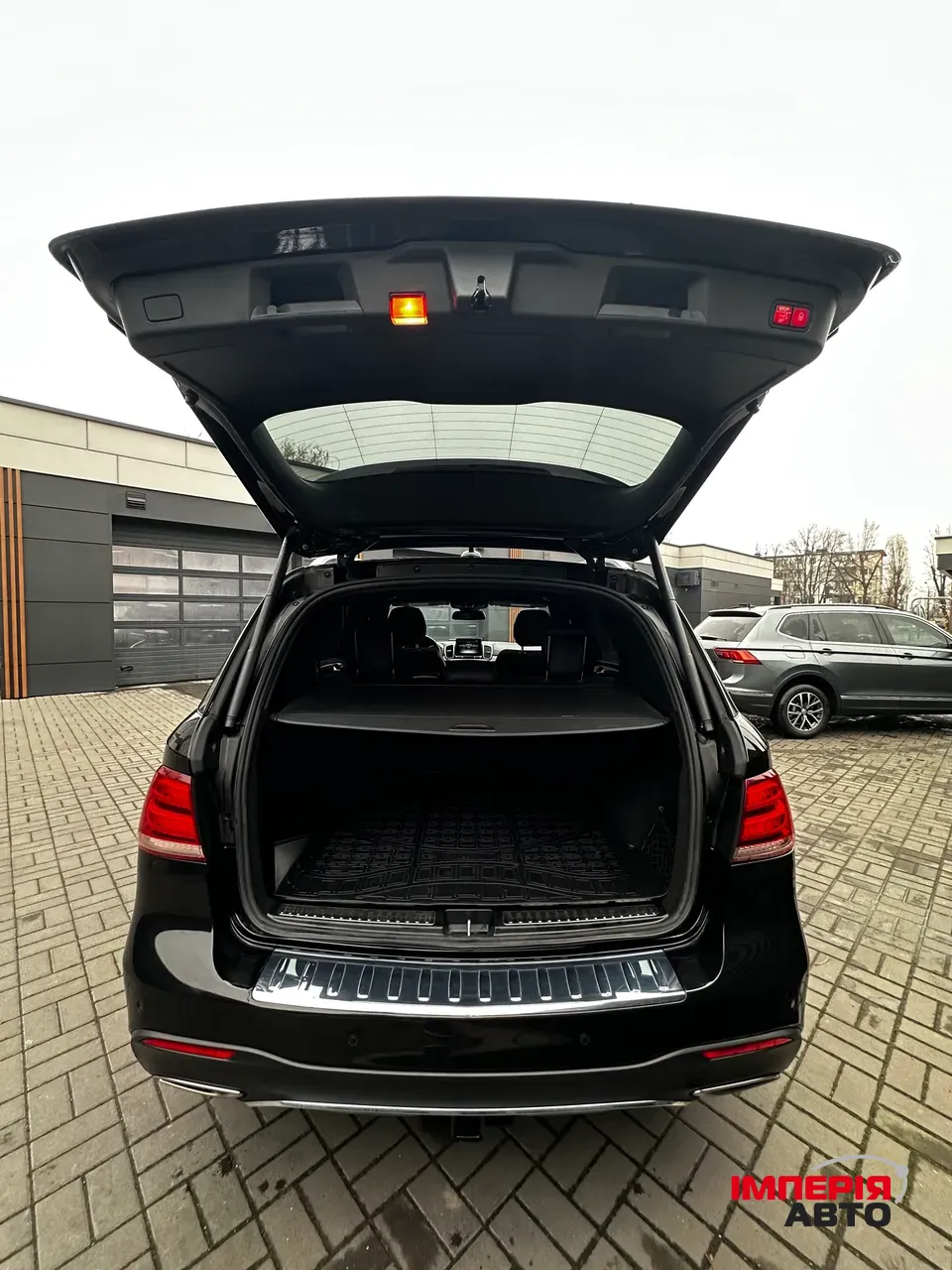 Mercedes-Benz GLE - фото 6