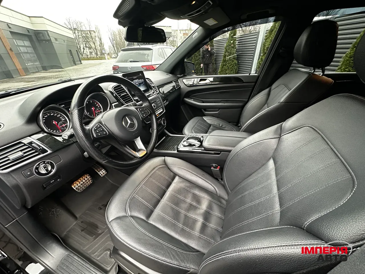 Mercedes-Benz GLE - фото 19