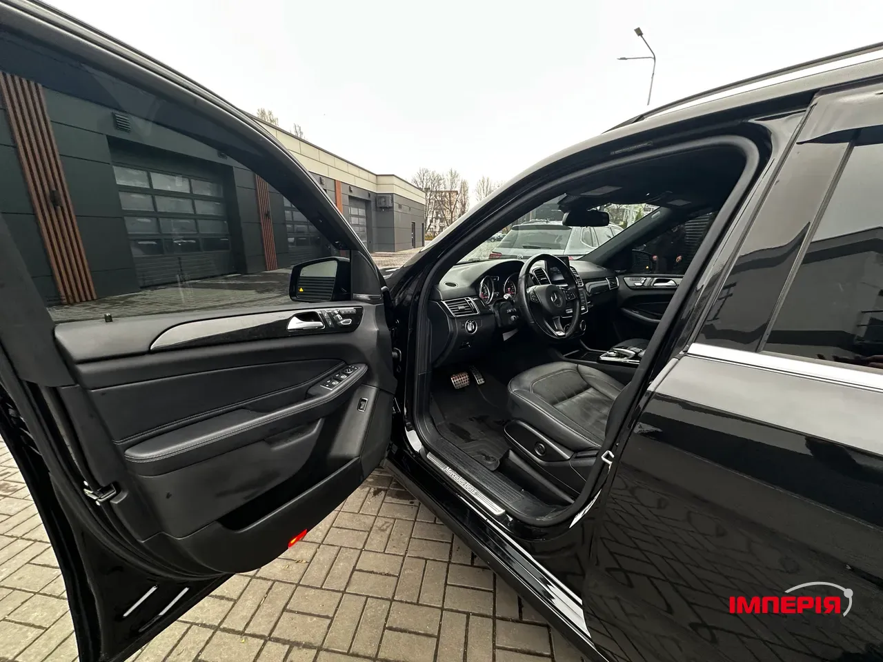 Mercedes-Benz GLE - фото 16