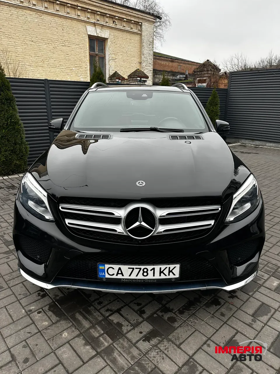 Mercedes-Benz GLE - фото 3