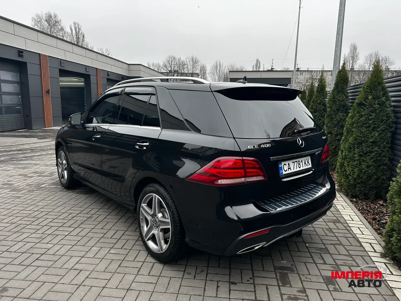 Mercedes-Benz GLE - фото 4