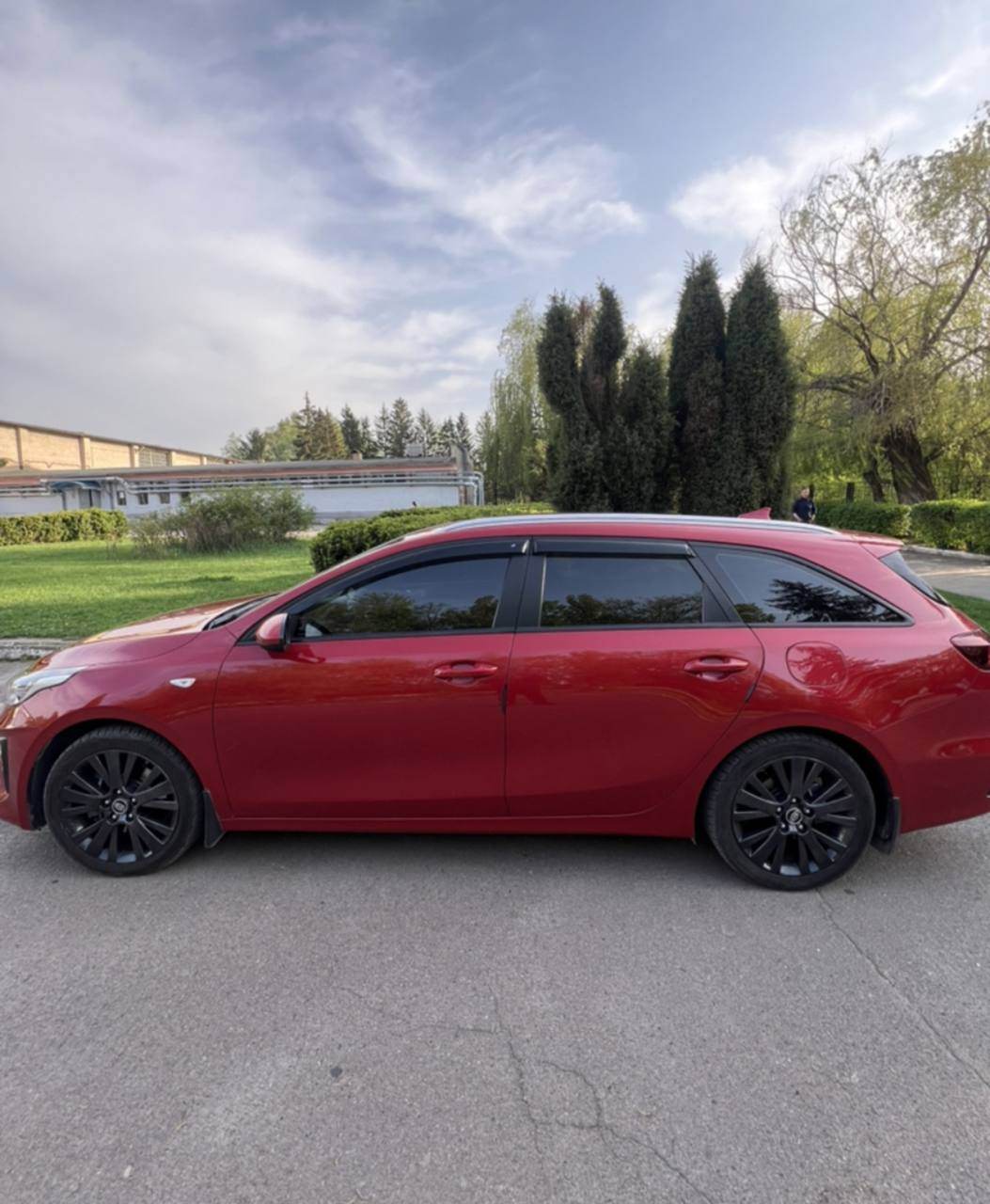 Kia Ceed - фото 4