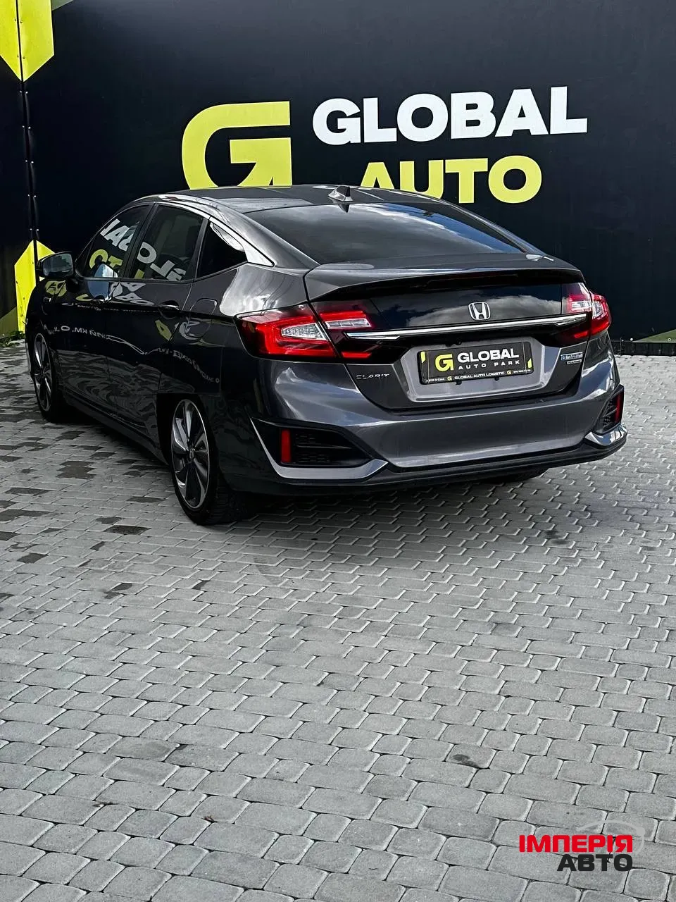 Honda Clarity - фото 6