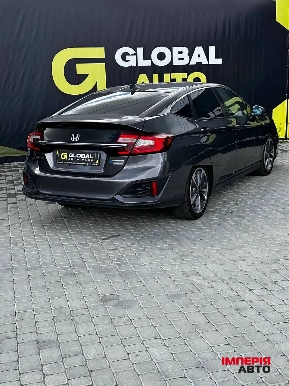 Honda Clarity - фото 5