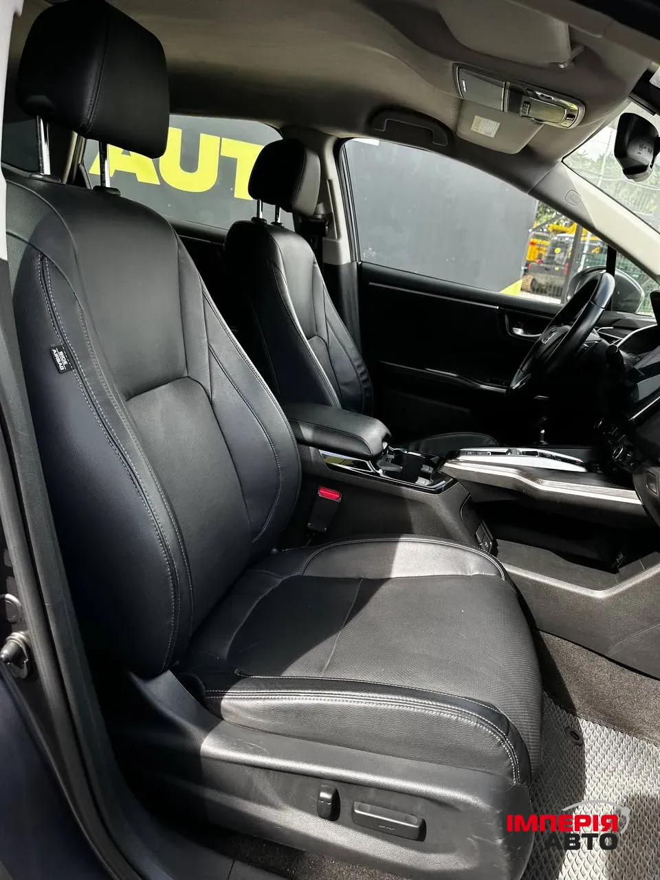 Honda Clarity - фото 10