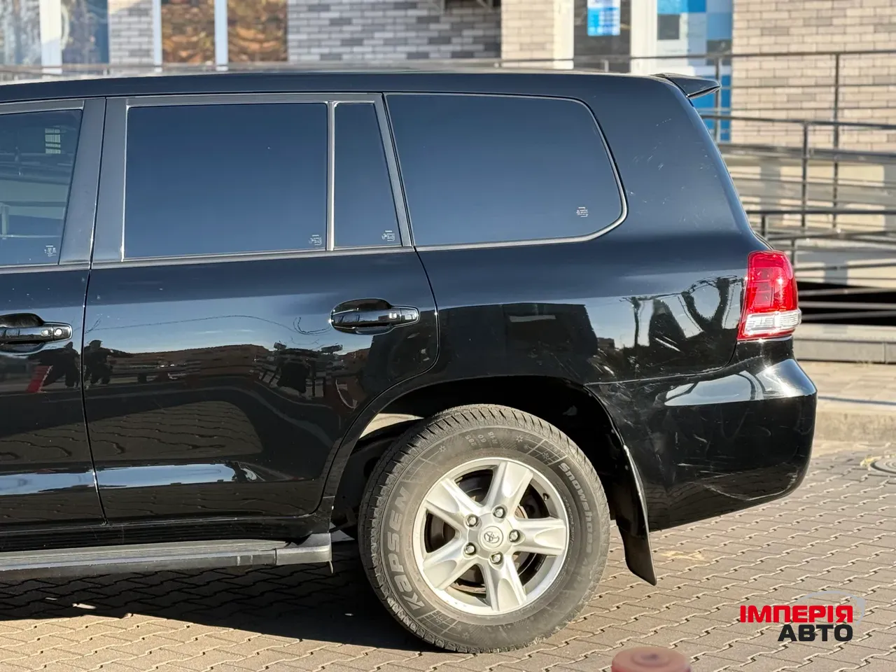 Toyota Land Cruiser - фото 4