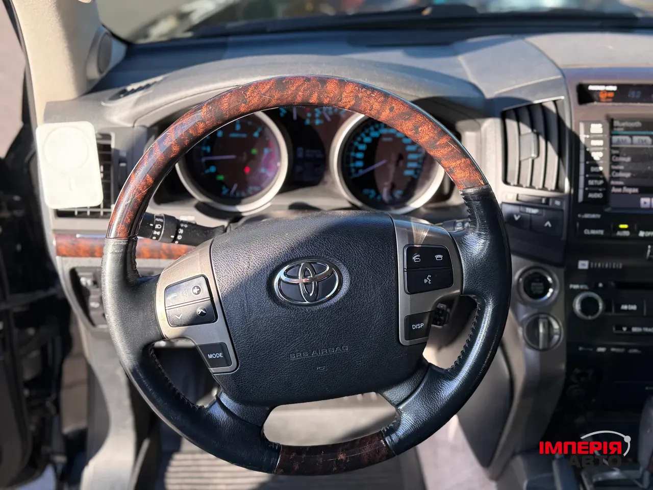 Toyota Land Cruiser - фото 26