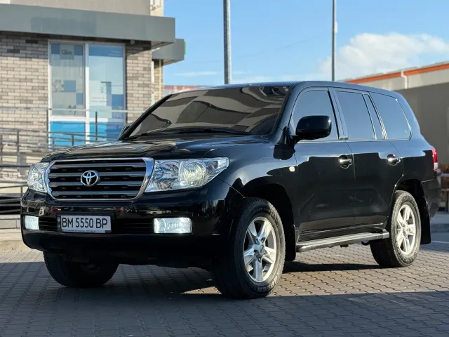 Toyota Land Cruiser - фото 1
