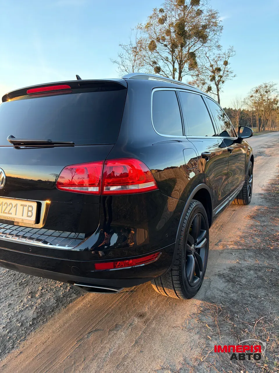 Volkswagen Touareg - фото 4