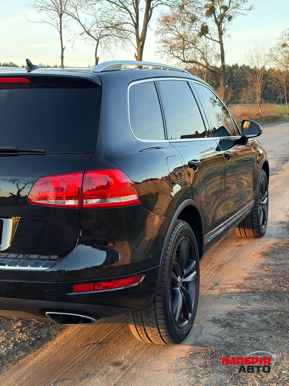 Volkswagen Touareg - фото 6