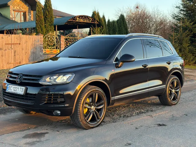 Volkswagen Touareg - фото 2
