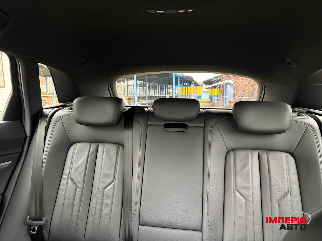 Audi e-tron - фото 27