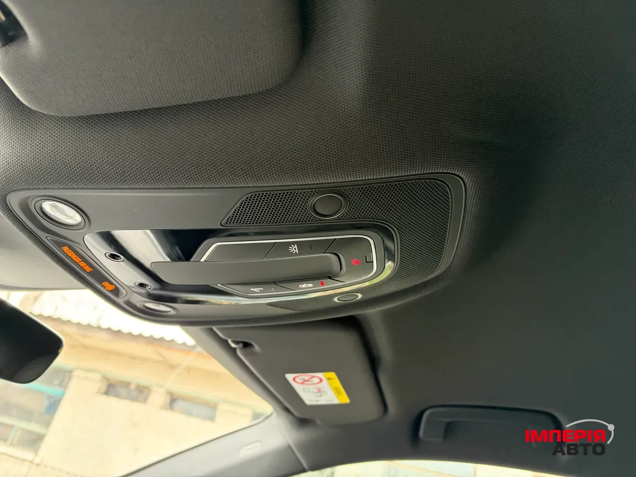 Audi e-tron - фото 24