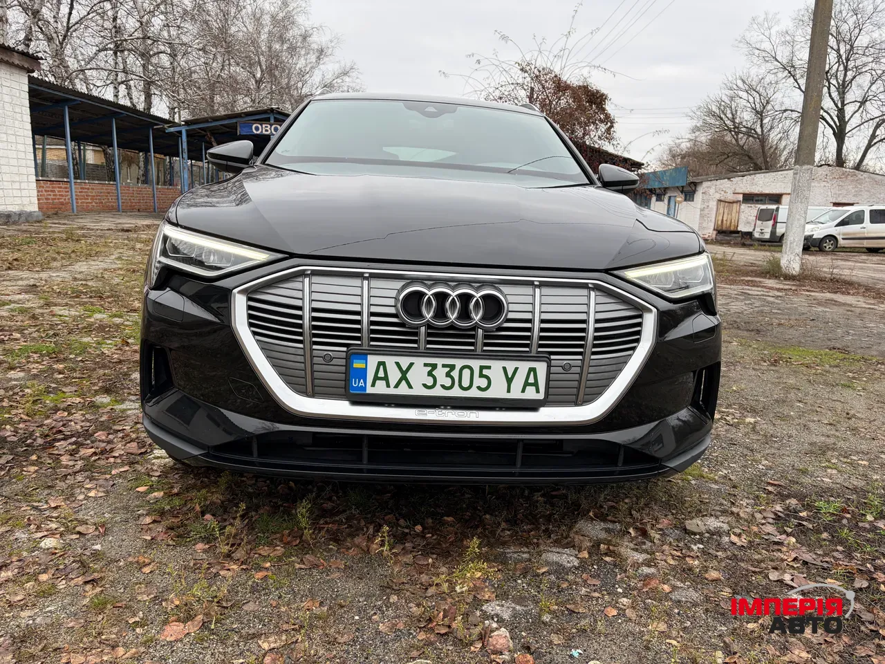 Audi e-tron - фото 7