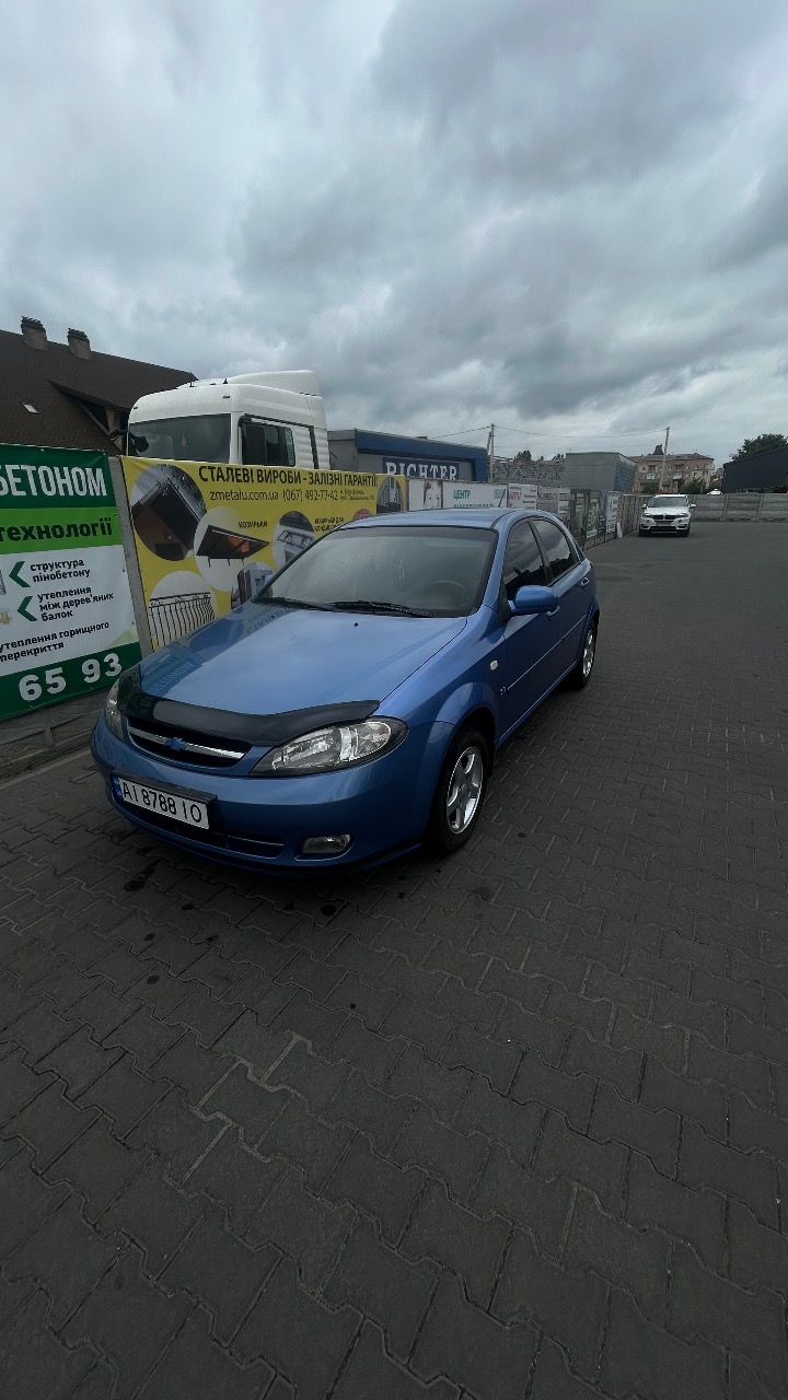 Chevrolet Lacetti - фото 1