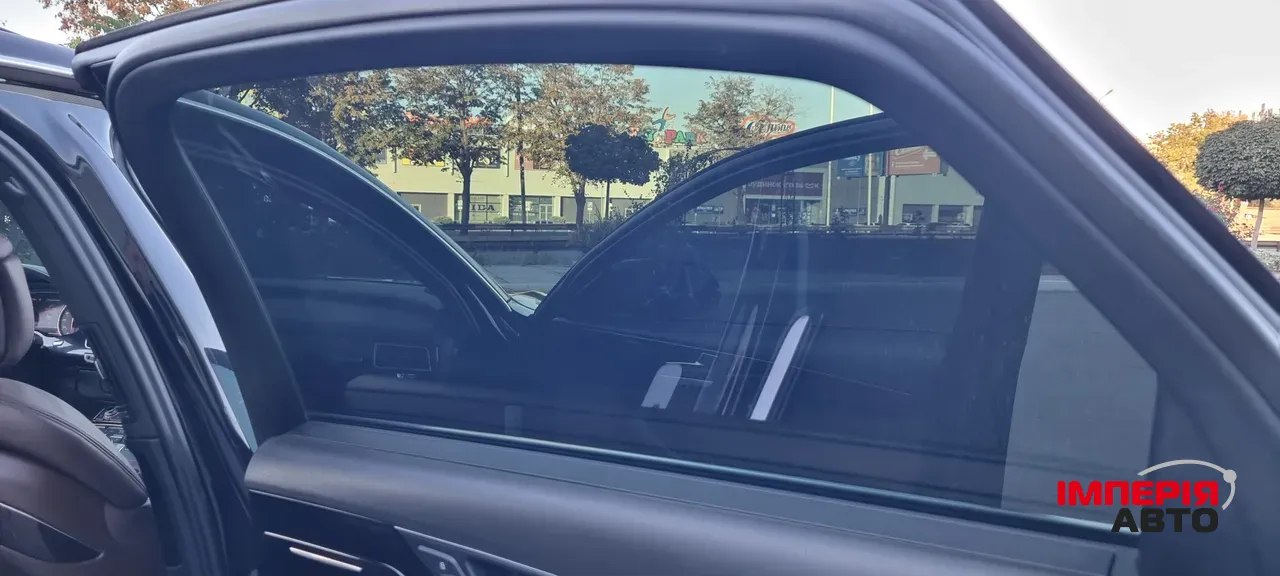 Audi A8 - фото 64