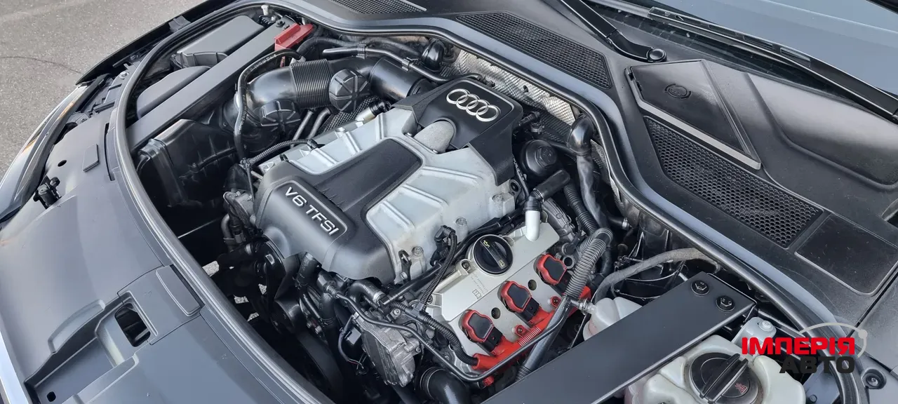Audi A8 - фото 21