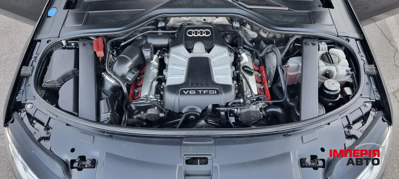 Audi A8 - фото 22