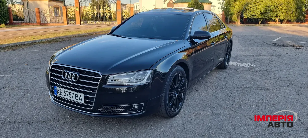 Audi A8 - фото 4