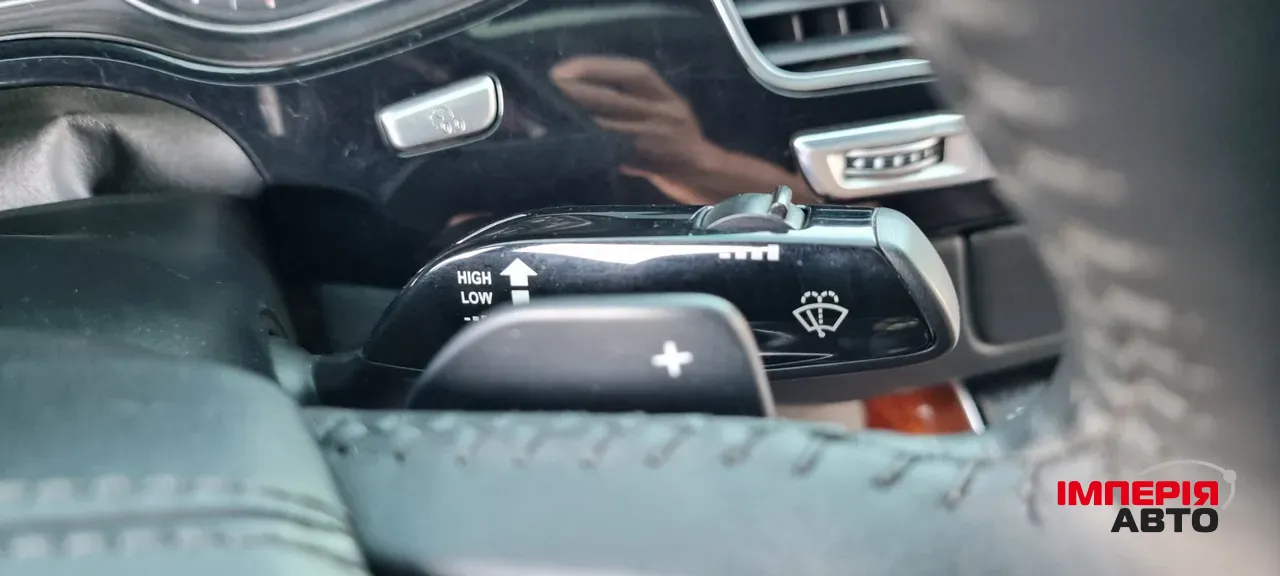 Audi A8 - фото 34