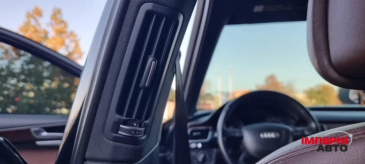 Audi A8 - фото 54