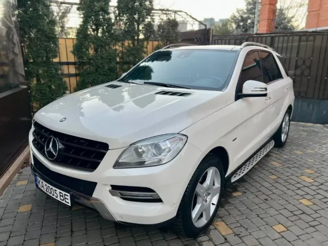 Mercedes-Benz M-Класс - фото 2