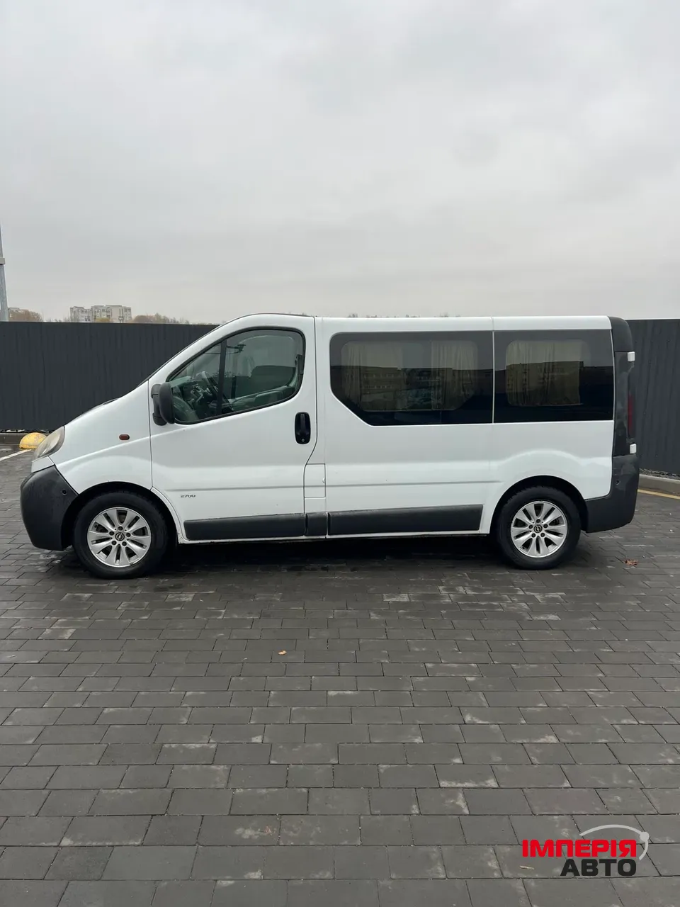 Opel Vivaro - фото 4