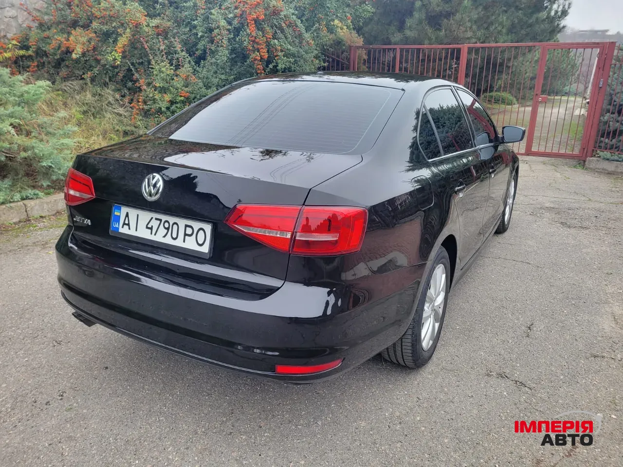 Volkswagen Jetta - фото 6