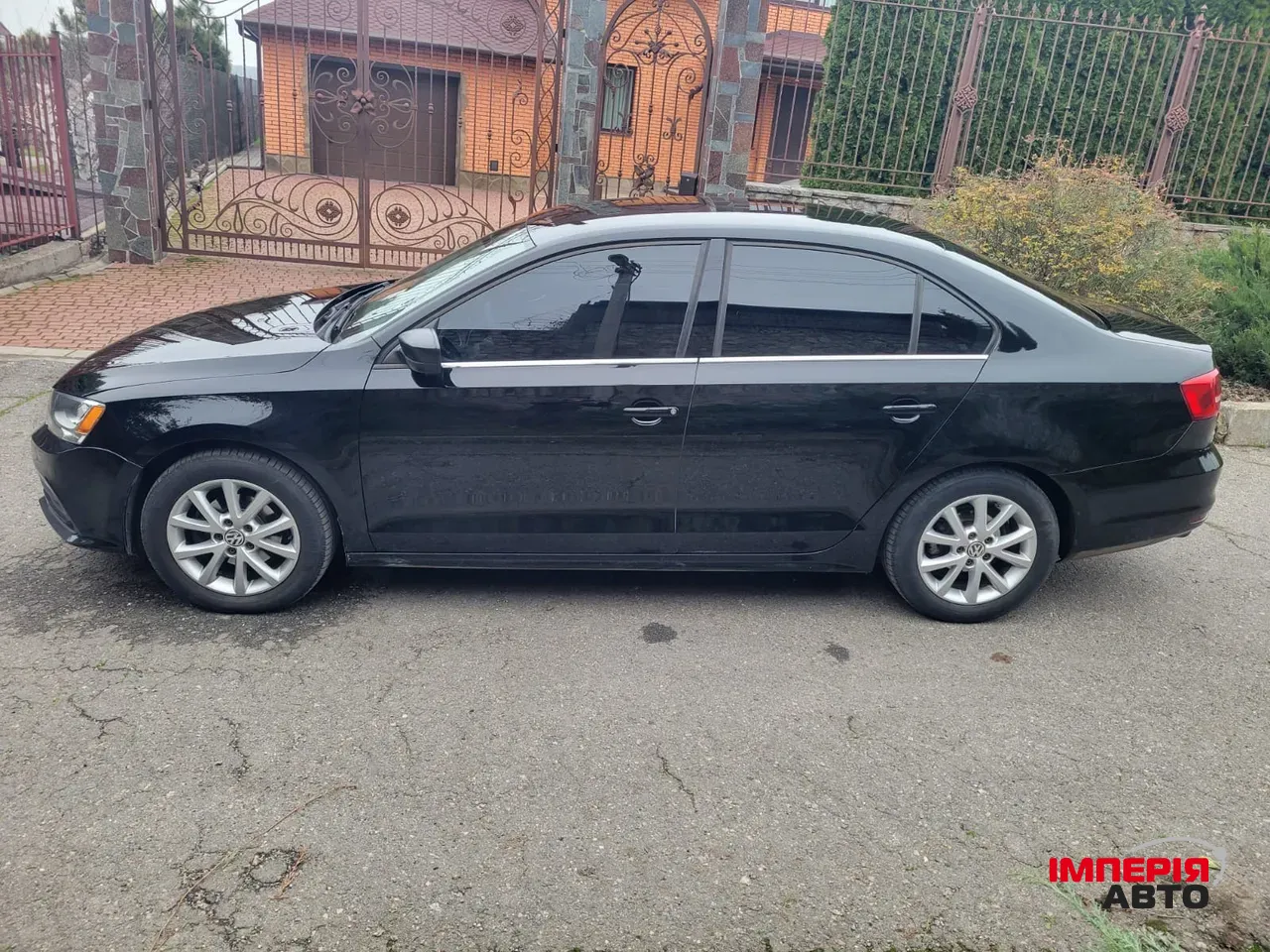 Volkswagen Jetta - фото 5