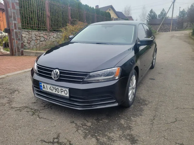 Volkswagen Jetta - фото 2