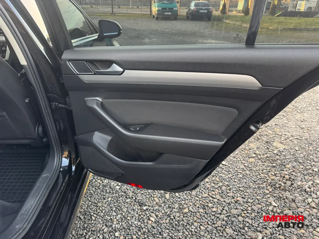 Volkswagen Passat - фото 36