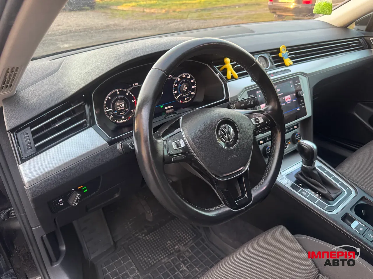 Volkswagen Passat - фото 45