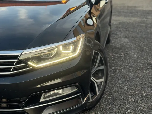 Volkswagen Passat - фото 4