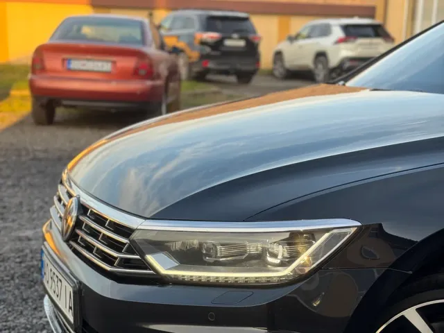 Volkswagen Passat - фото 3