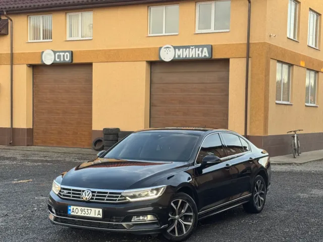 Volkswagen Passat - фото 1