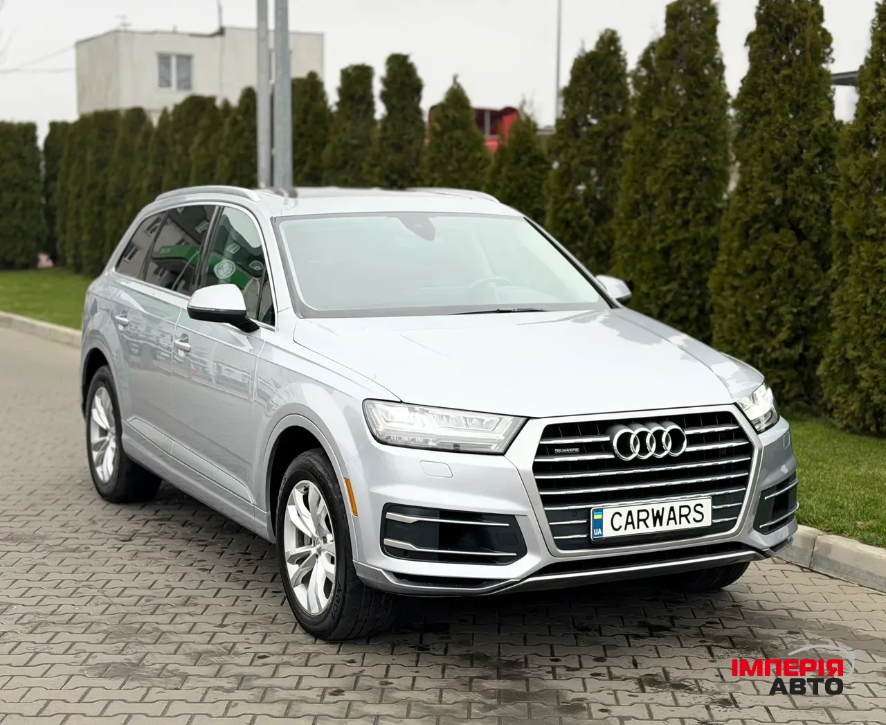 Audi Q7 - фото 18