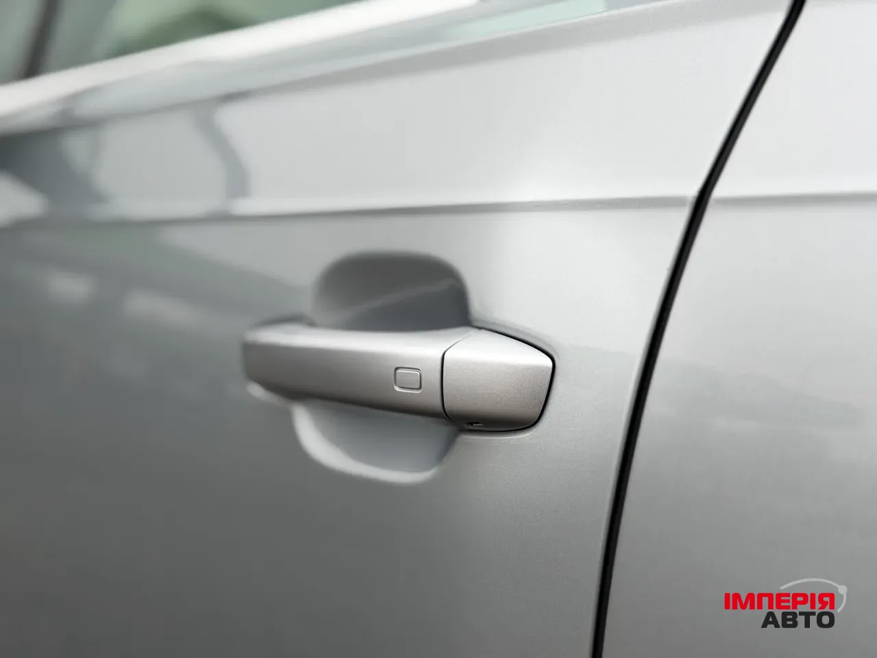 Audi Q7 - фото 15